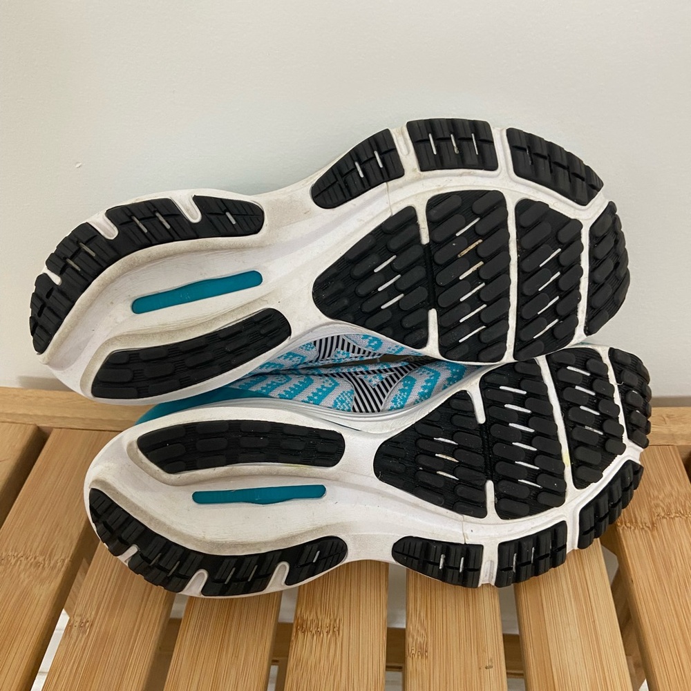 Mizuno Wave Rider Waveknit Women's 10 White and Teal Athletic Running Shoes - Picture 9 of 10